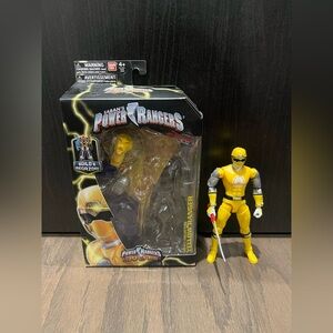 Power Rangers Legacy Collection Ninja Storm Yellow Ranger Action Figure Toy
